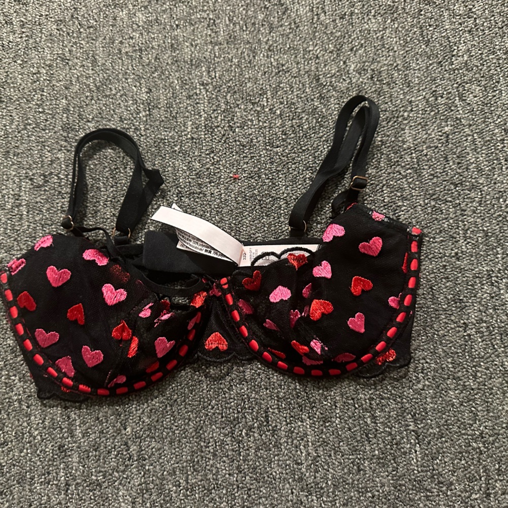 victoria secret bra